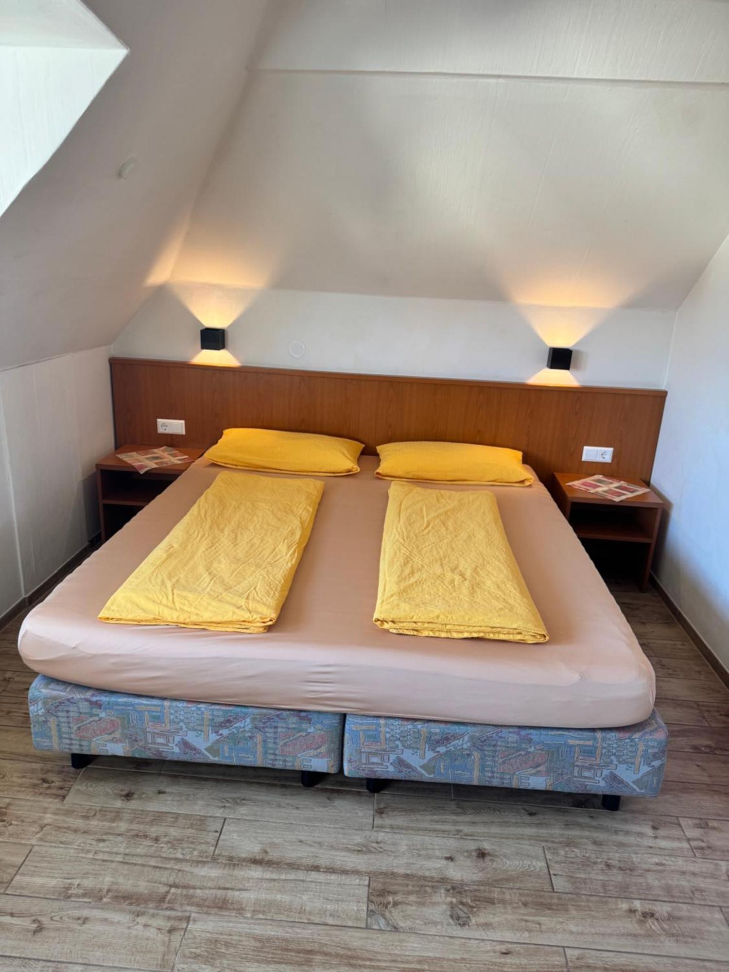 Hotel-Heilsberg 戈特马丁根 外观 照片